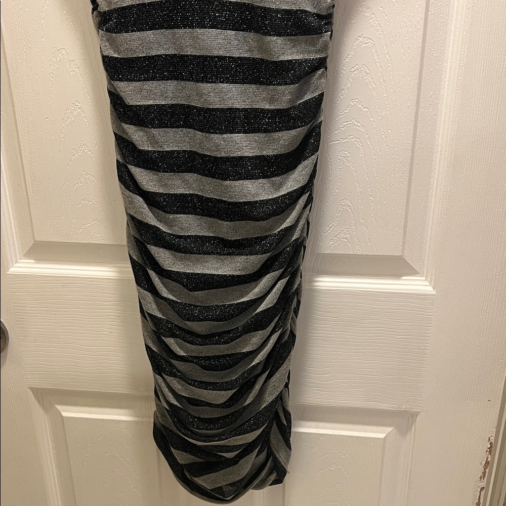 Vintage Striped V-Neck Ruched Midi Dress - Black and Gray Sparkle - Picture 3 of 8